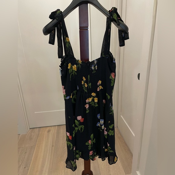 Reformation Summer Floral Cocktail Christine Dress in Night Bloom Size 8 - Picture 5 of 7